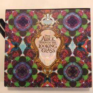 Urban Decay Makeup Palette-Alice in Wonderland